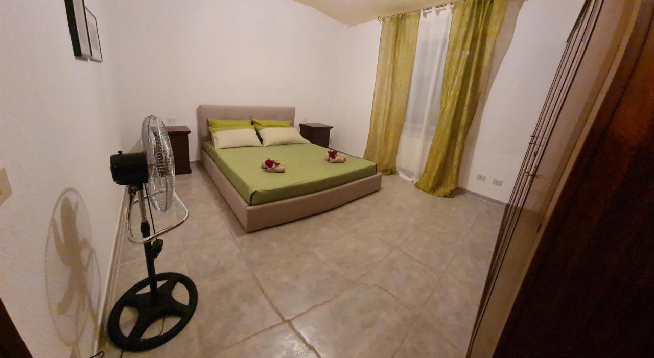 Kolbe'S House Διαμέρισμα Siniscola Εξωτερικό φωτογραφία